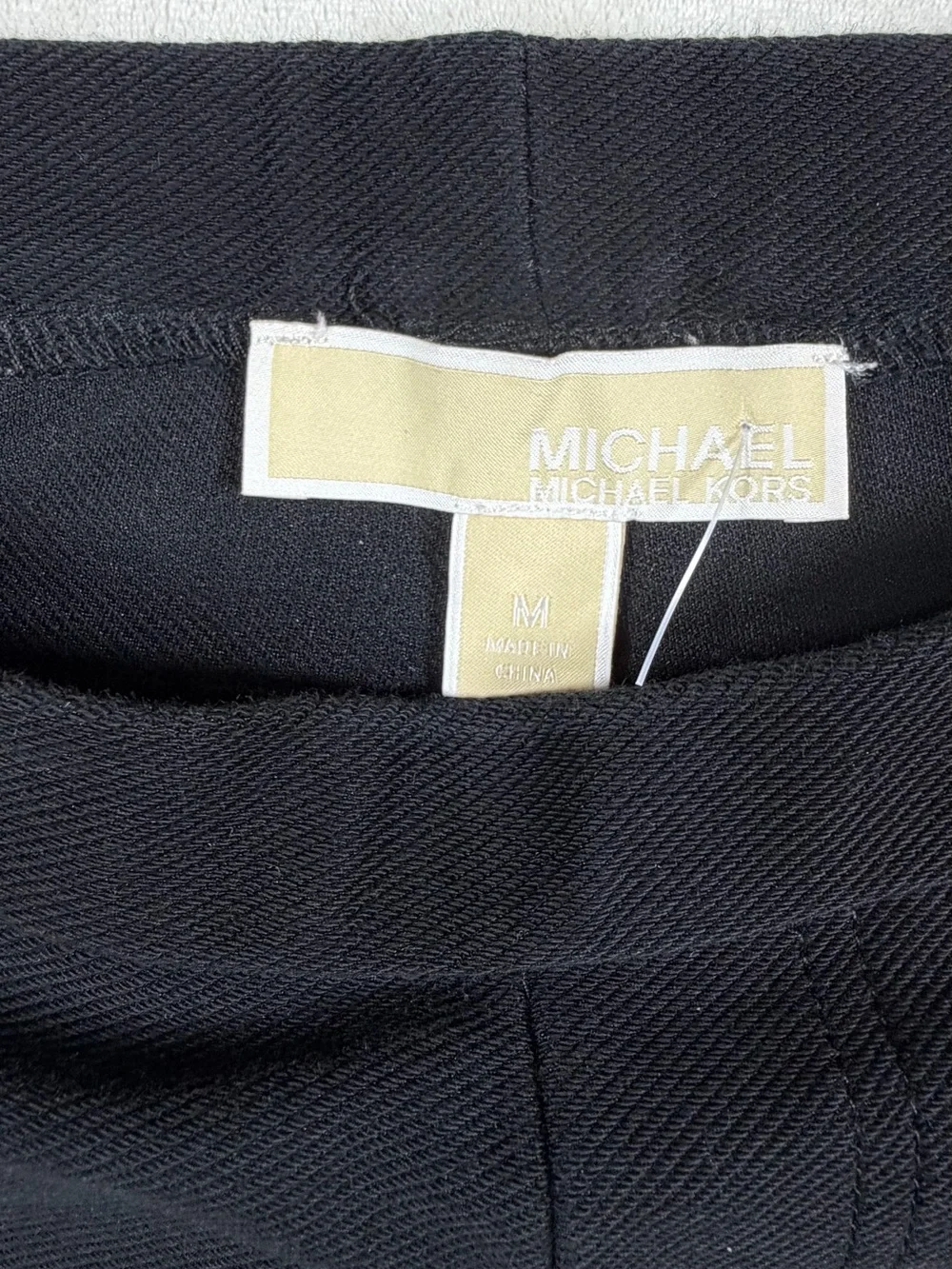 Michael Kors Size M Black Pull-On Slim Strerch Pants with Gold Logo Tag